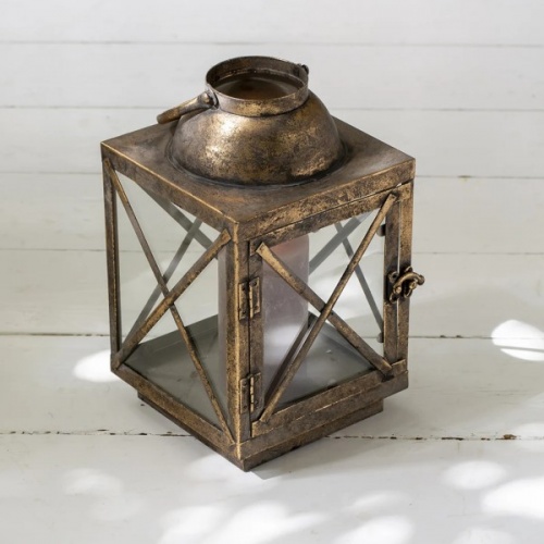 Large Coach Lantern with Handle by Grand Illiusions